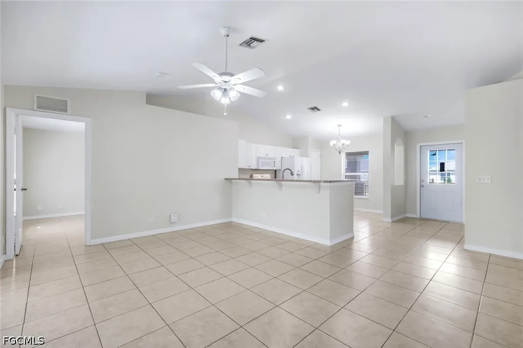 2010 NE 13th Place Cape Coral FL 33909