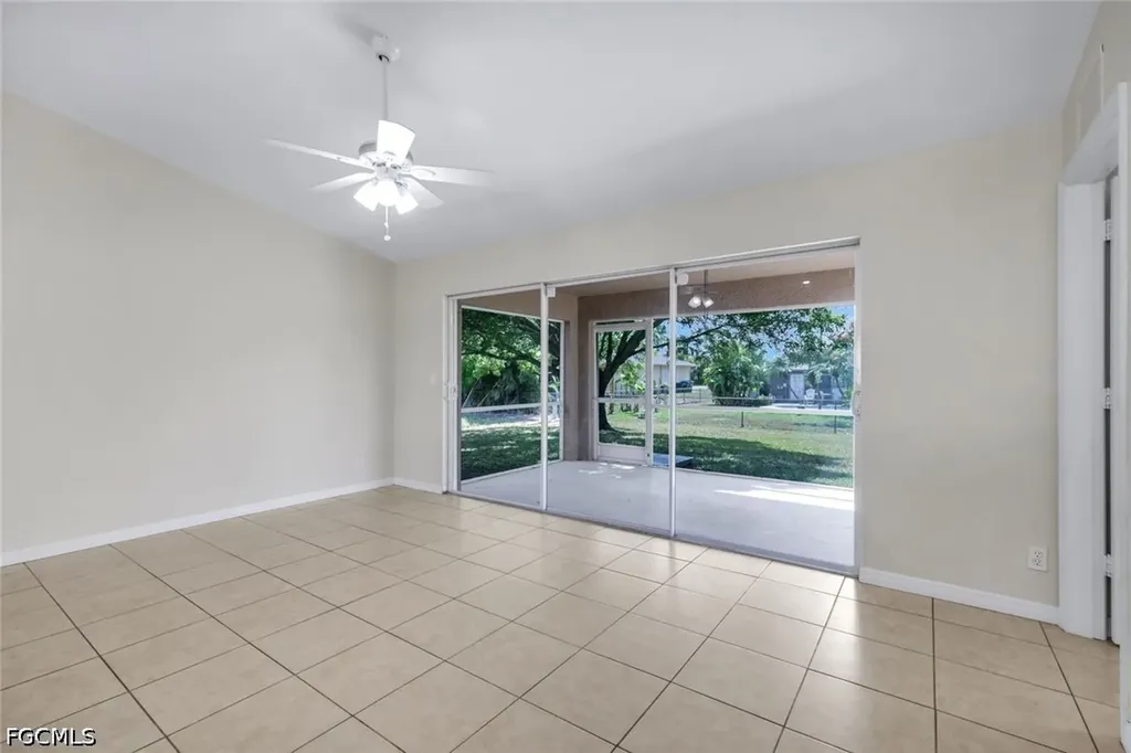 2010 NE 13th Place Cape Coral FL 33909