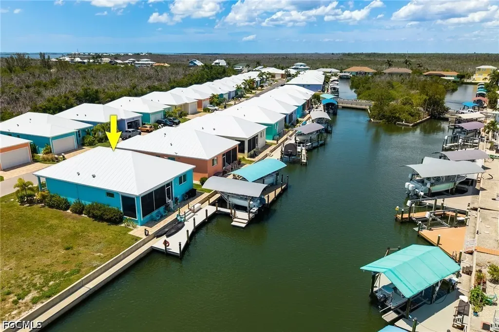 3026 Trawler Lane St. James City FL 33956