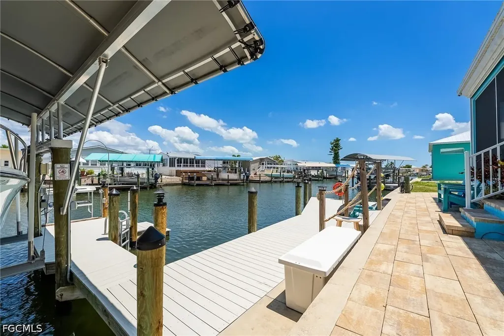 3026 Trawler Lane St. James City FL 33956