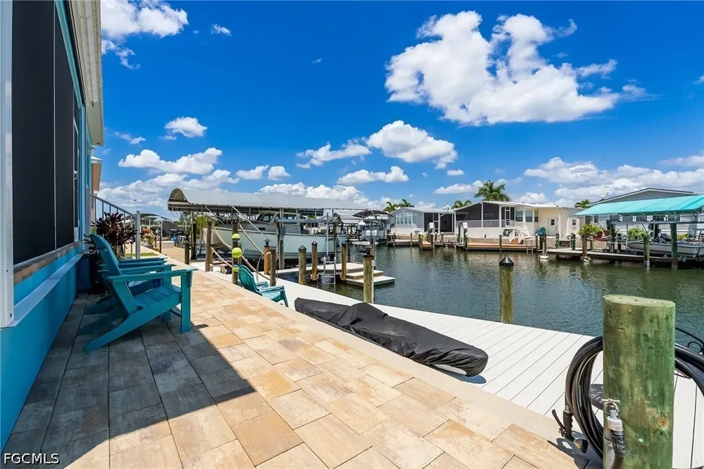 3026 Trawler Lane St. James City FL 33956