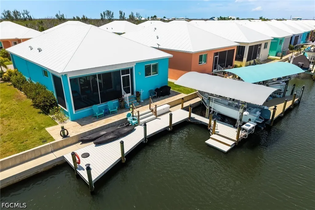 3026 Trawler Lane St. James City FL 33956