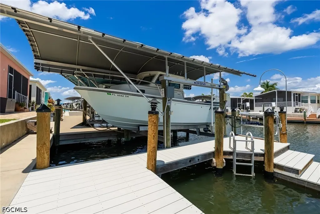3026 Trawler Lane St. James City FL 33956