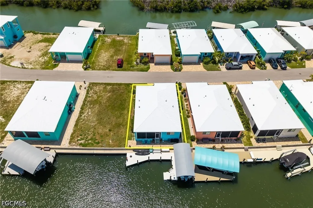 3026 Trawler Lane St. James City FL 33956