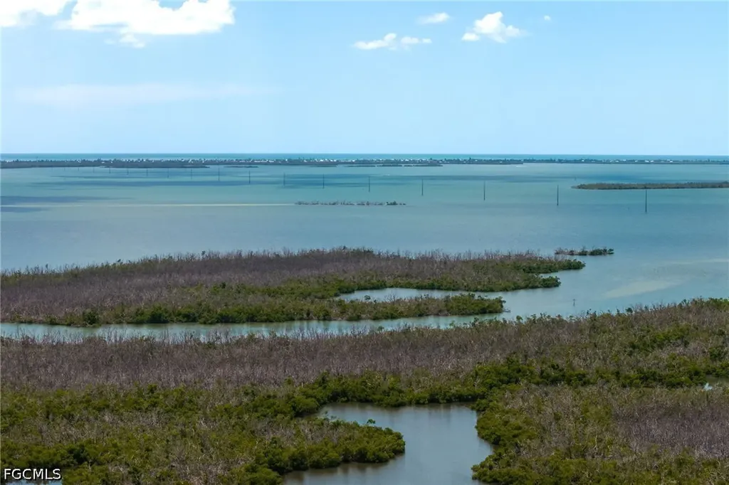 3026 Trawler Lane St. James City FL 33956