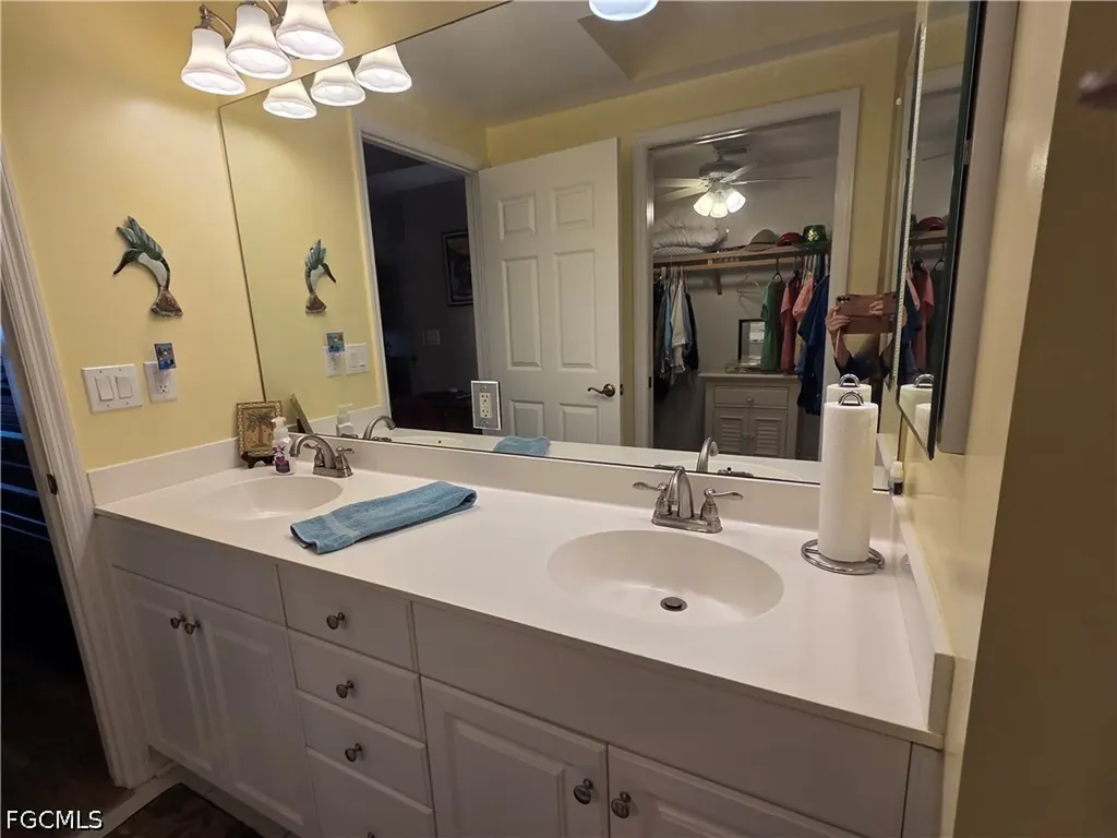 2797 1st Street Fort Myers FL 33916