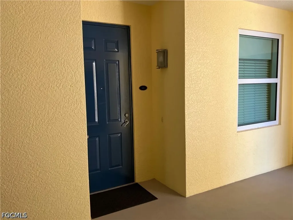 2797 1st Street Fort Myers FL 33916