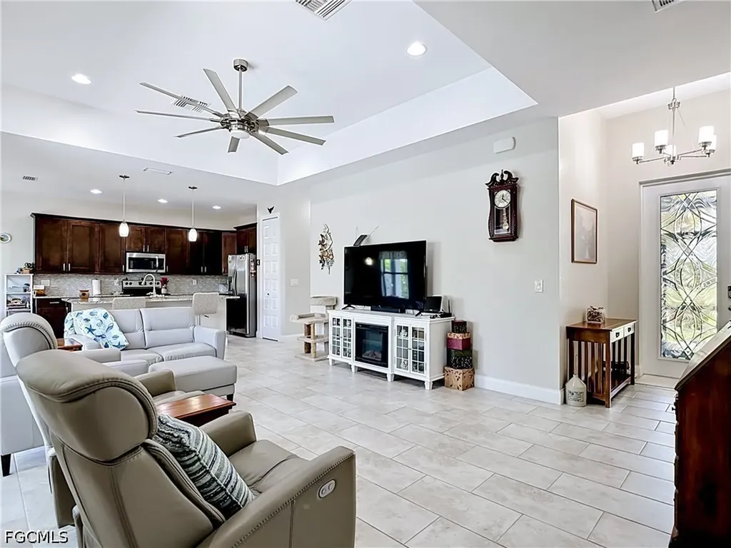1734 SW 18th Street Cape Coral FL 33991