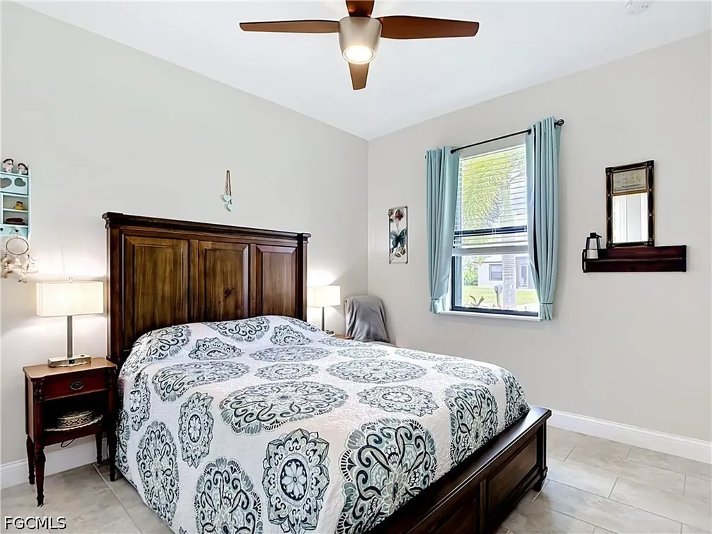 1734 SW 18th Street Cape Coral FL 33991