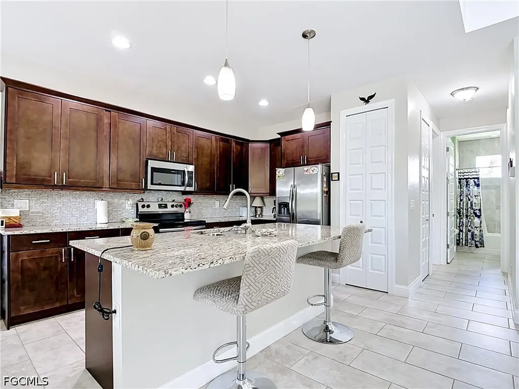 1734 SW 18th Street Cape Coral FL 33991