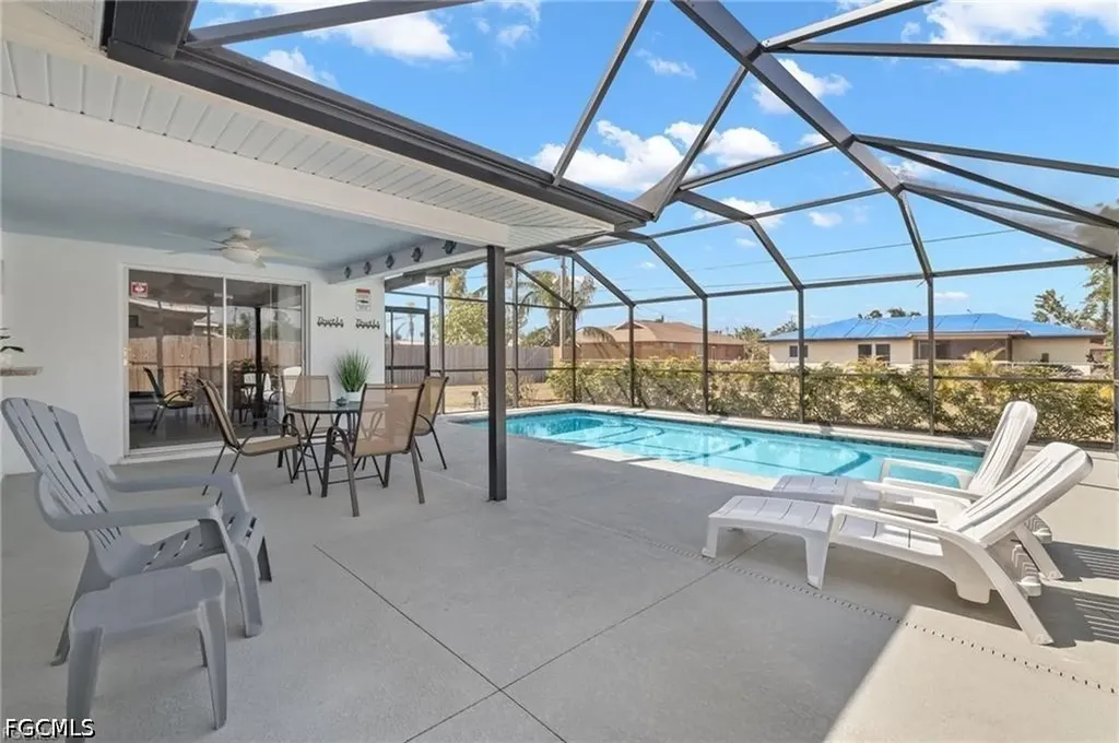 1015 SE 25th Lane Cape Coral FL 33904
