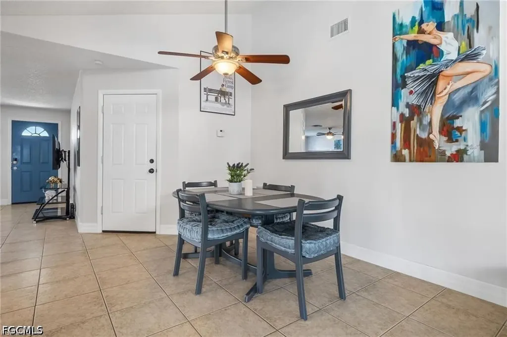 1015 SE 25th Lane Cape Coral FL 33904