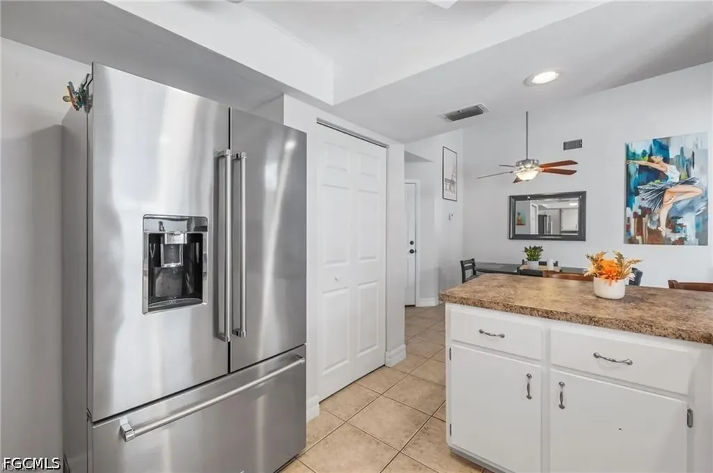 1015 SE 25th Lane Cape Coral FL 33904