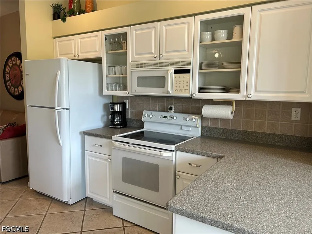 20726 Country Barn Drive Estero FL 33928