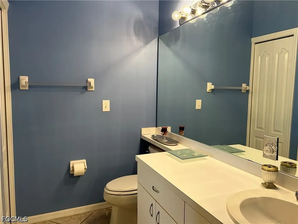 20726 Country Barn Drive Estero FL 33928