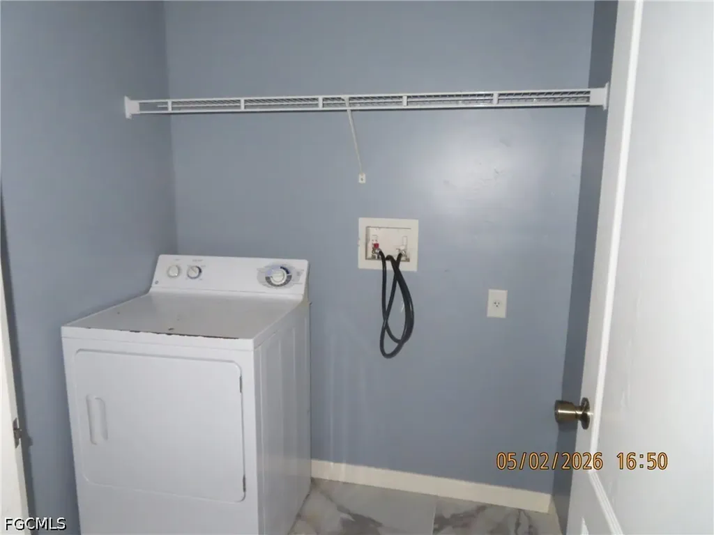 329 Oklahoma Avenue Fort Myers FL 33905