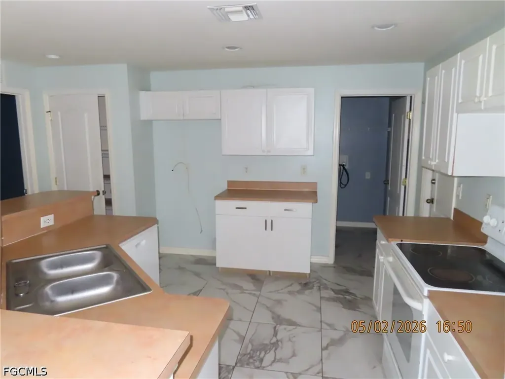 329 Oklahoma Avenue Fort Myers FL 33905