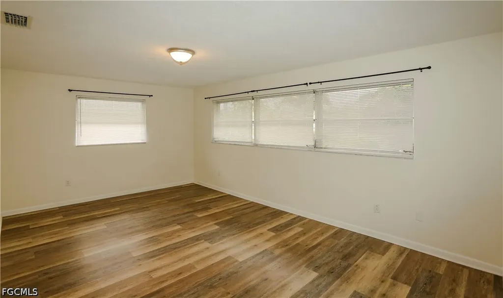 5654 Eichen Circle W Fort Myers FL 33919