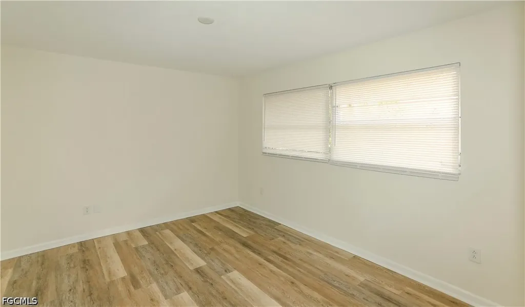 5654 Eichen Circle W Fort Myers FL 33919