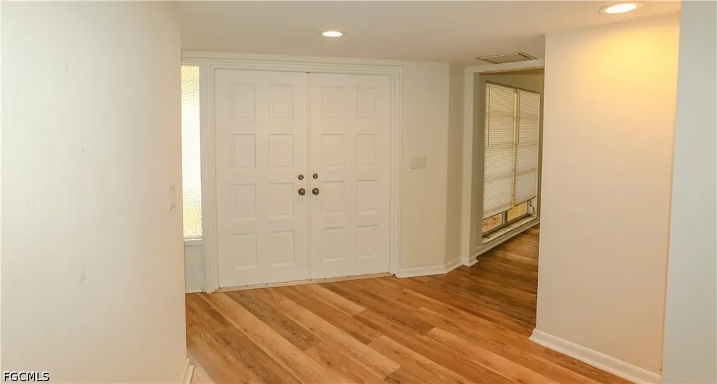 5654 Eichen Circle W Fort Myers FL 33919
