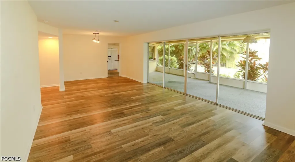 5654 Eichen Circle W Fort Myers FL 33919