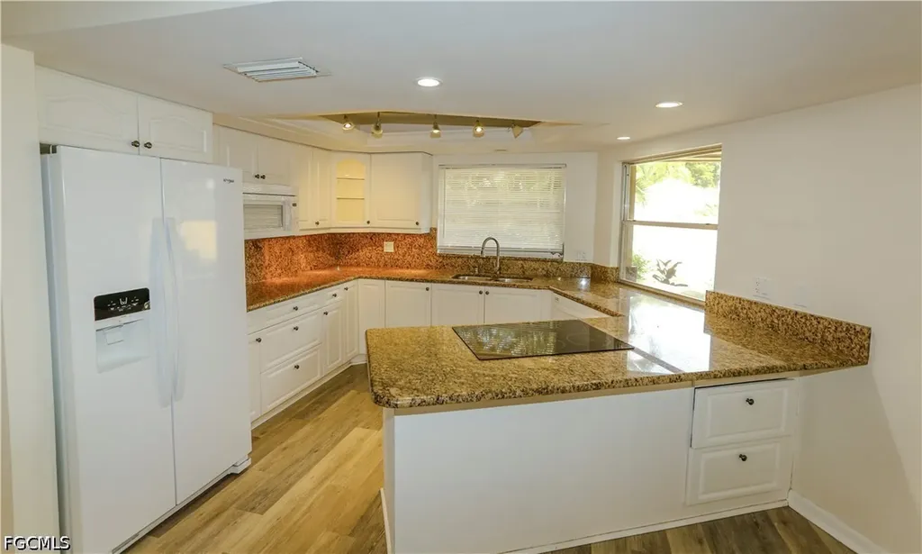 5654 Eichen Circle W Fort Myers FL 33919