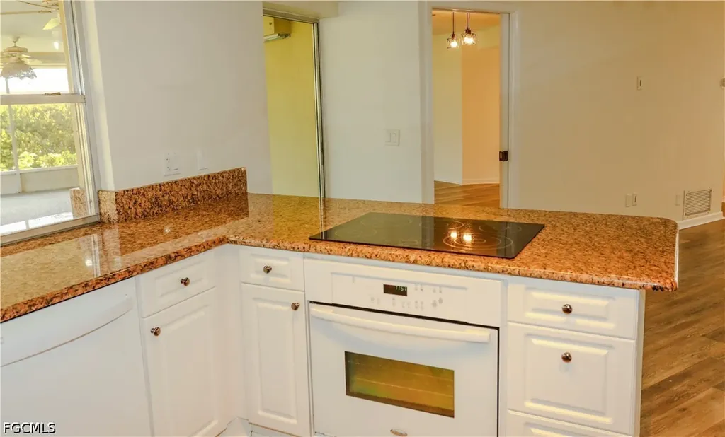 5654 Eichen Circle W Fort Myers FL 33919