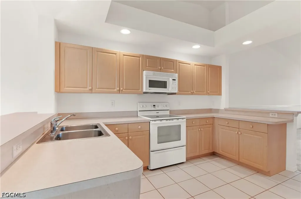 14070 Eagle Ridge Lakes Drive Fort Myers FL 33912