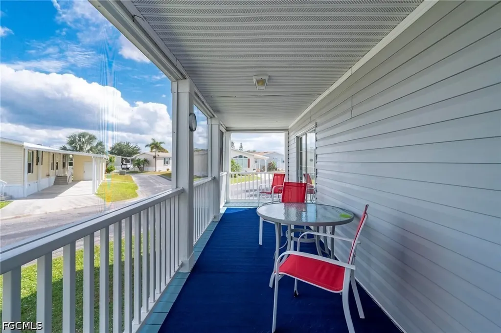 1000 Kings Highway Port Charlotte FL 33980