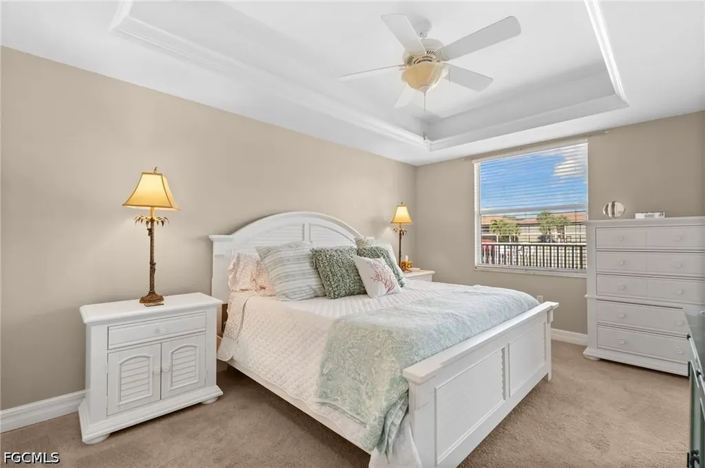 4566 SE 5th Place Cape Coral FL 33904
