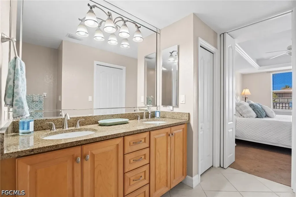 4566 SE 5th Place Cape Coral FL 33904