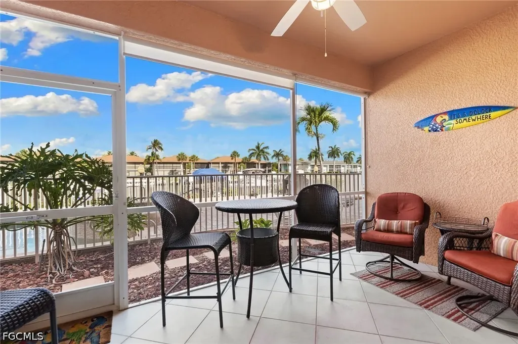 4566 SE 5th Place Cape Coral FL 33904