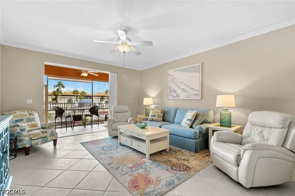 4566 SE 5th Place Cape Coral FL 33904