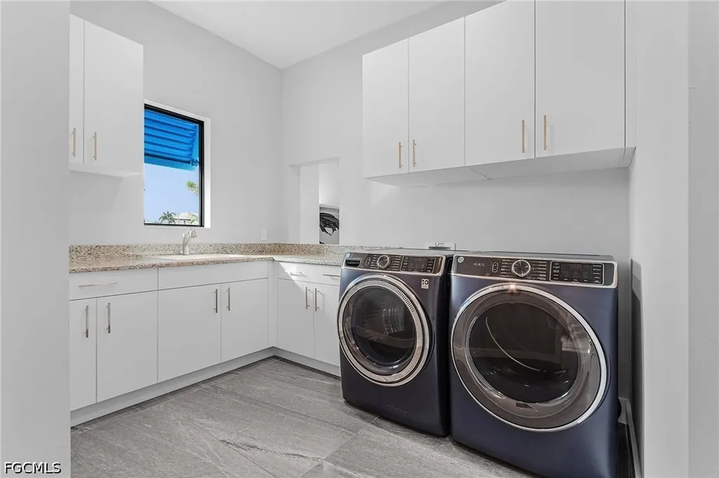 1729 NW 41st Avenue Cape Coral FL 33993