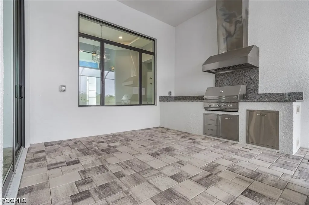 1729 NW 41st Avenue Cape Coral FL 33993