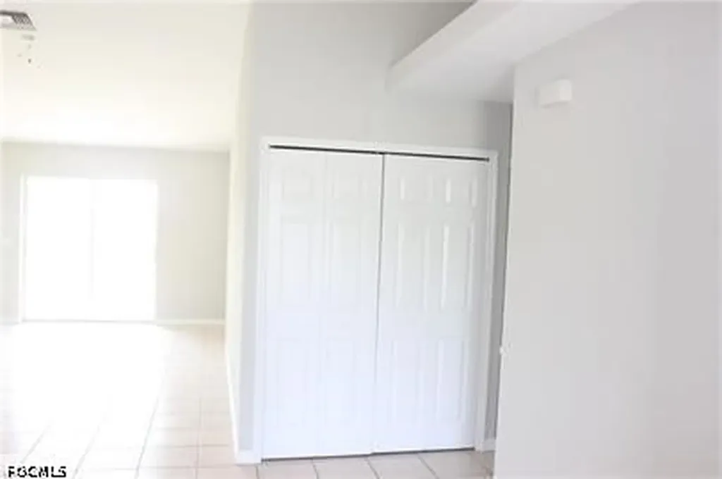 1817 Santa Barbara Boulevard Cape Coral FL 33991