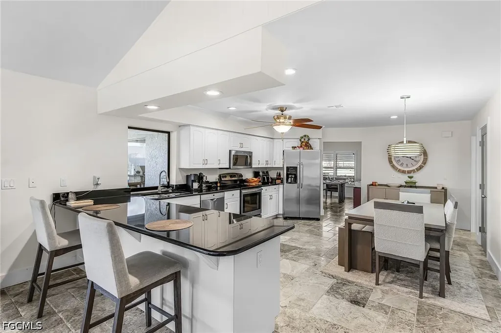 2607 SE 23rd Avenue Cape Coral FL 33904