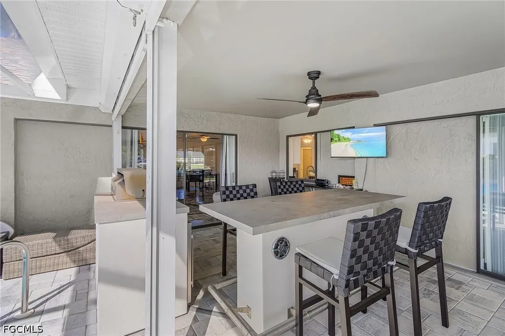 2607 SE 23rd Avenue Cape Coral FL 33904