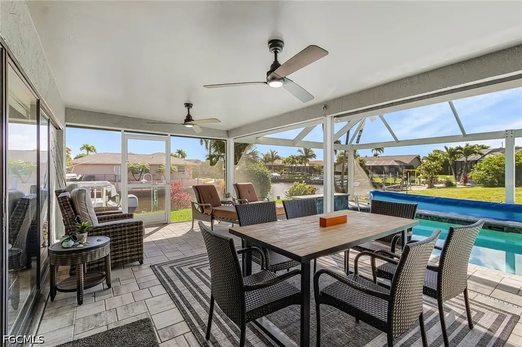 2607 SE 23rd Avenue Cape Coral FL 33904