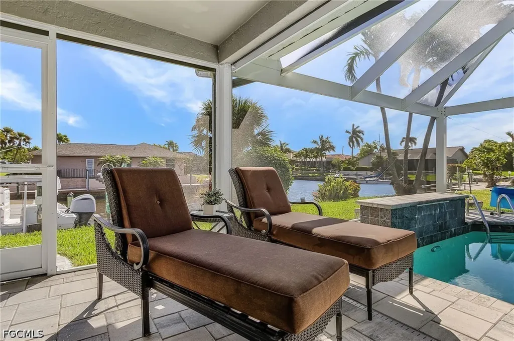 2607 SE 23rd Avenue Cape Coral FL 33904