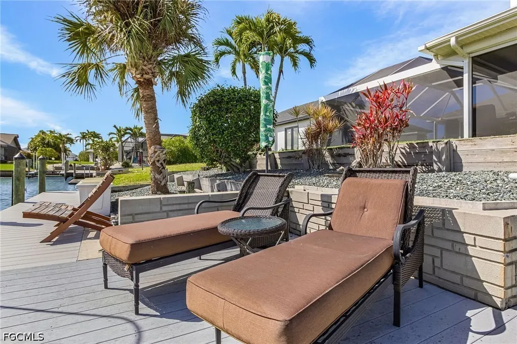 2607 SE 23rd Avenue Cape Coral FL 33904