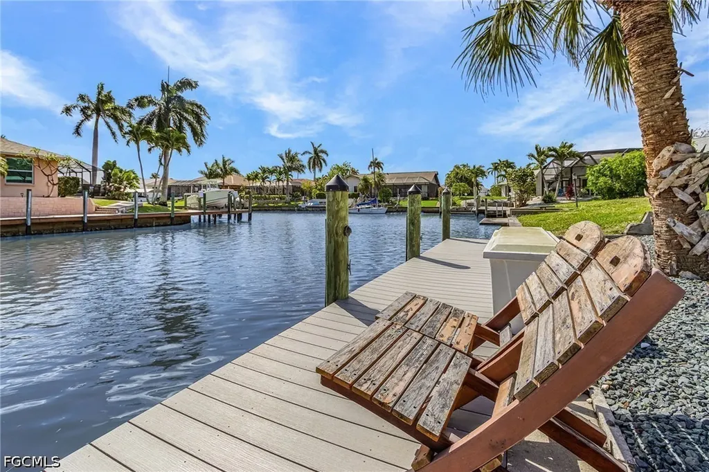 2607 SE 23rd Avenue Cape Coral FL 33904
