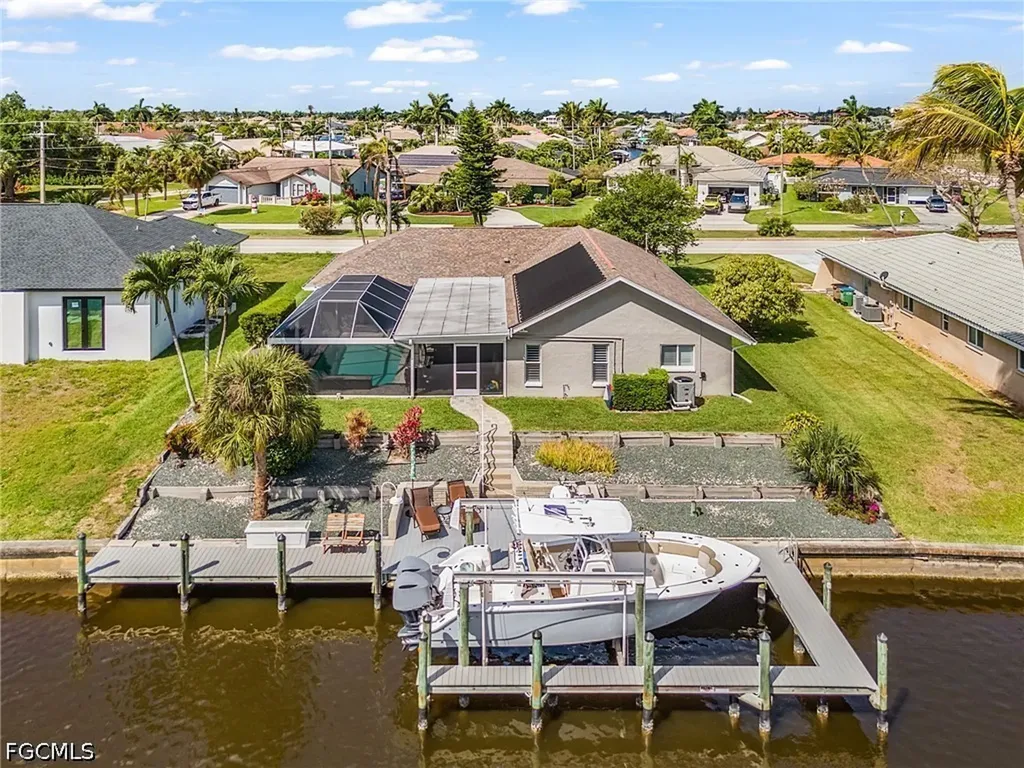 2607 SE 23rd Avenue Cape Coral FL 33904