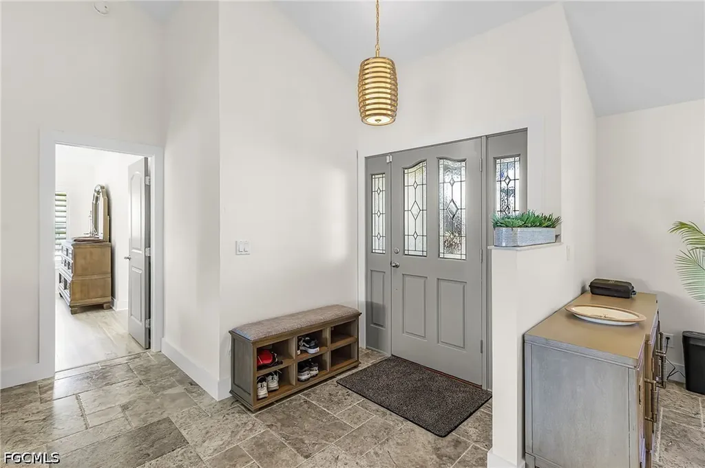 2607 SE 23rd Avenue Cape Coral FL 33904