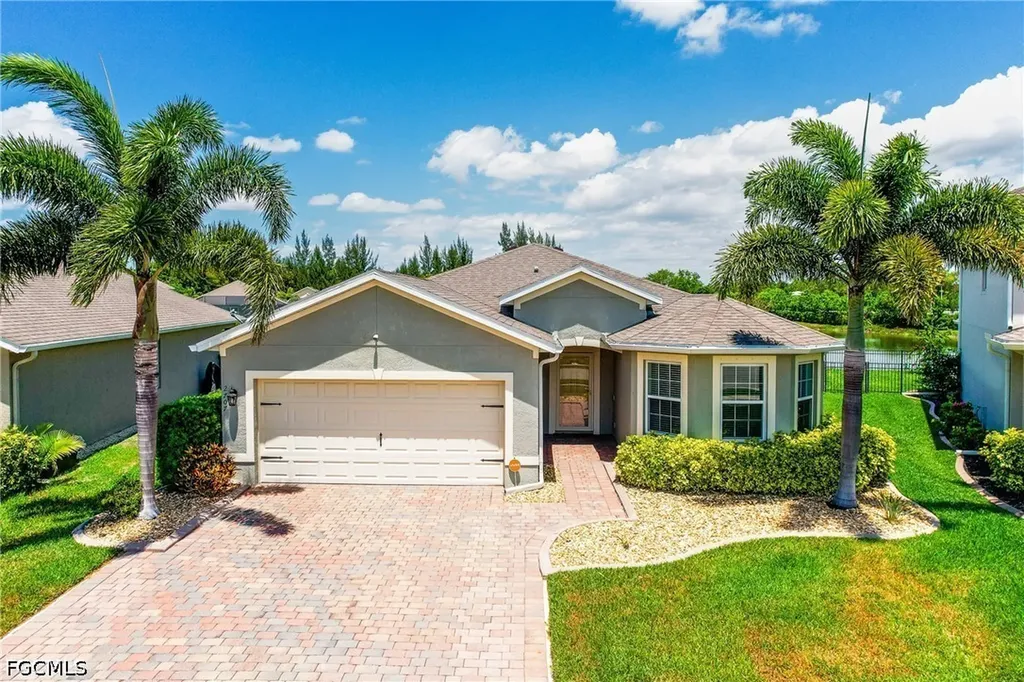 2707 Tarragona Court Cape Coral FL 33909