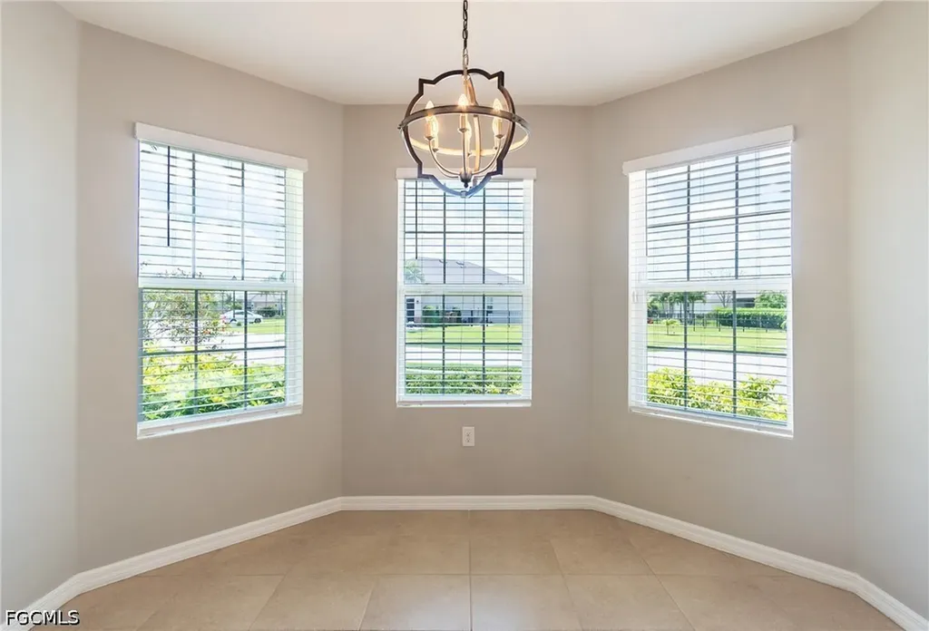 2707 Tarragona Court Cape Coral FL 33909
