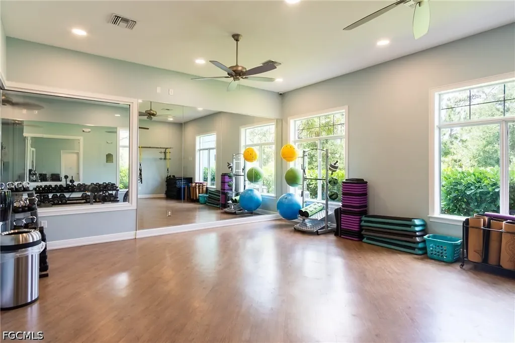 2707 Tarragona Court Cape Coral FL 33909