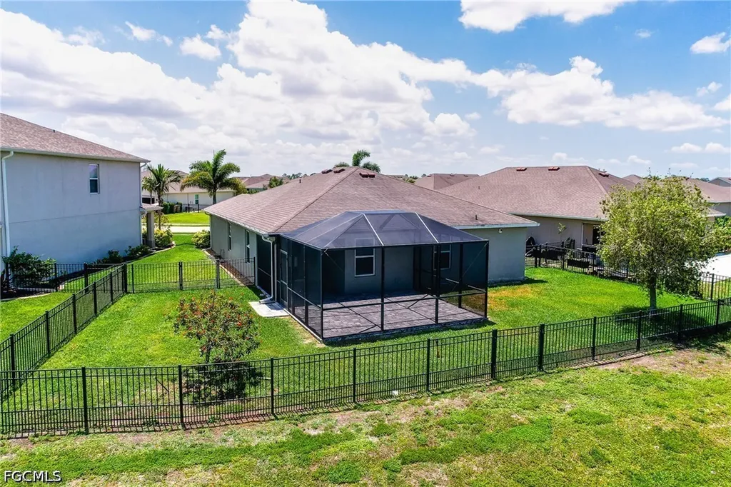 2707 Tarragona Court Cape Coral FL 33909