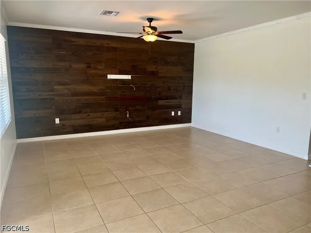 10293 Silver Pond Lane Lehigh Acres FL 33936