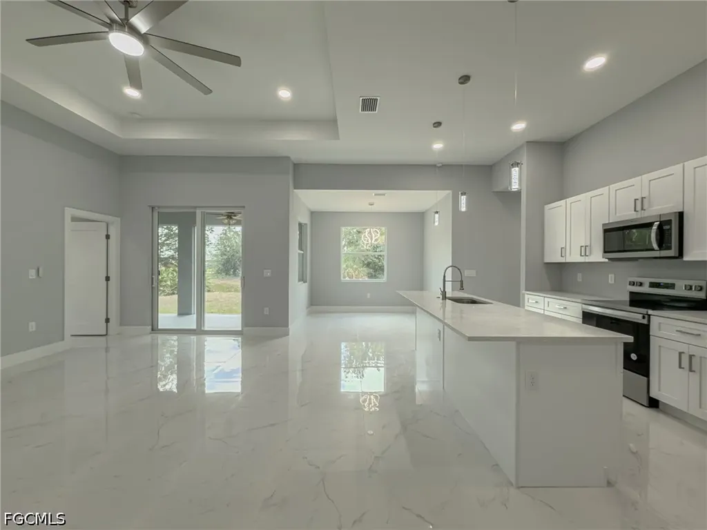 438 Raymer Street Lehigh Acres FL 33974